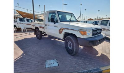 Toyota Land Cruiser Pick Up SC 4WD 4.0L PETROL V6 MANUAL TRANSMISSION