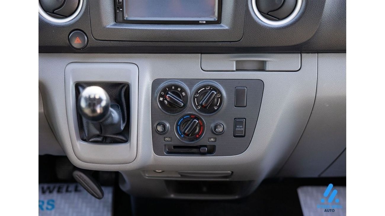 Nissan Urvan 2021 NV350 / High Roof 13 Seater - 2.5L RWD - Petrol M/T - GCC - Ready to Drive