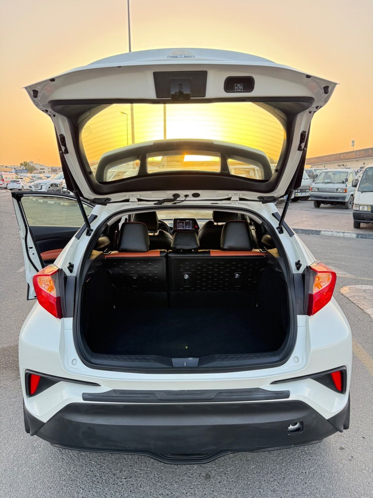 Toyota CHR 2021 Leader Seat Low Kilometer