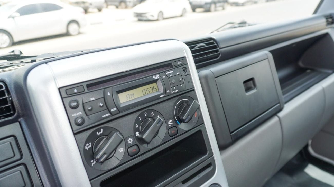 ميتسوبيشي كانتر فان Brand New Mitsubishi Fuso Canter 2026 4.2L 2WD Diesel |White/Black |CANTERCHASSIS-100-4.2-25 |FOR EX