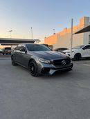 Mercedes-Benz E300 MERCEDES AMG E300 KIT 63 2019
