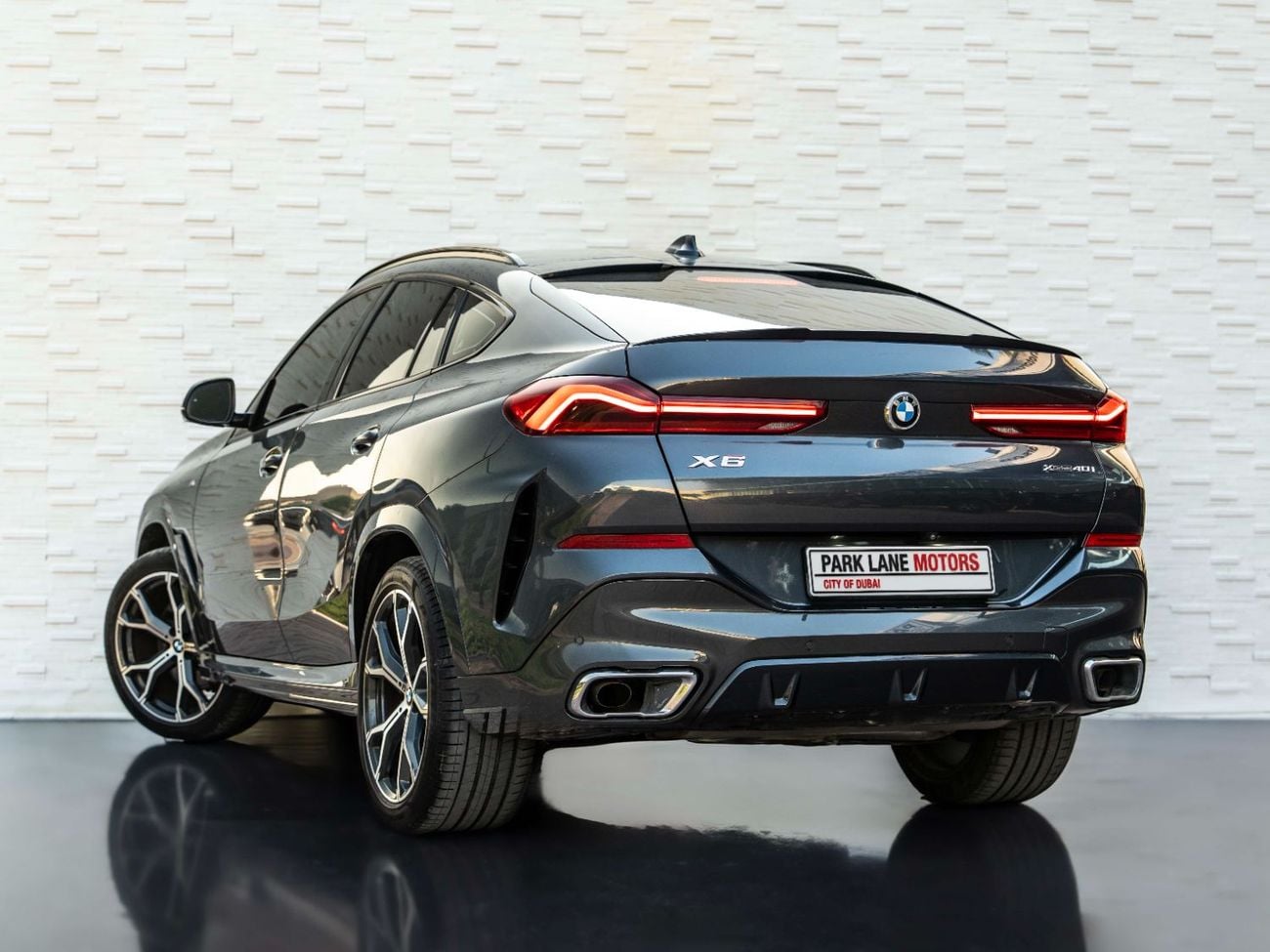 بي أم دبليو X6 xDrive40i Luxury M Sport Package 3.0L