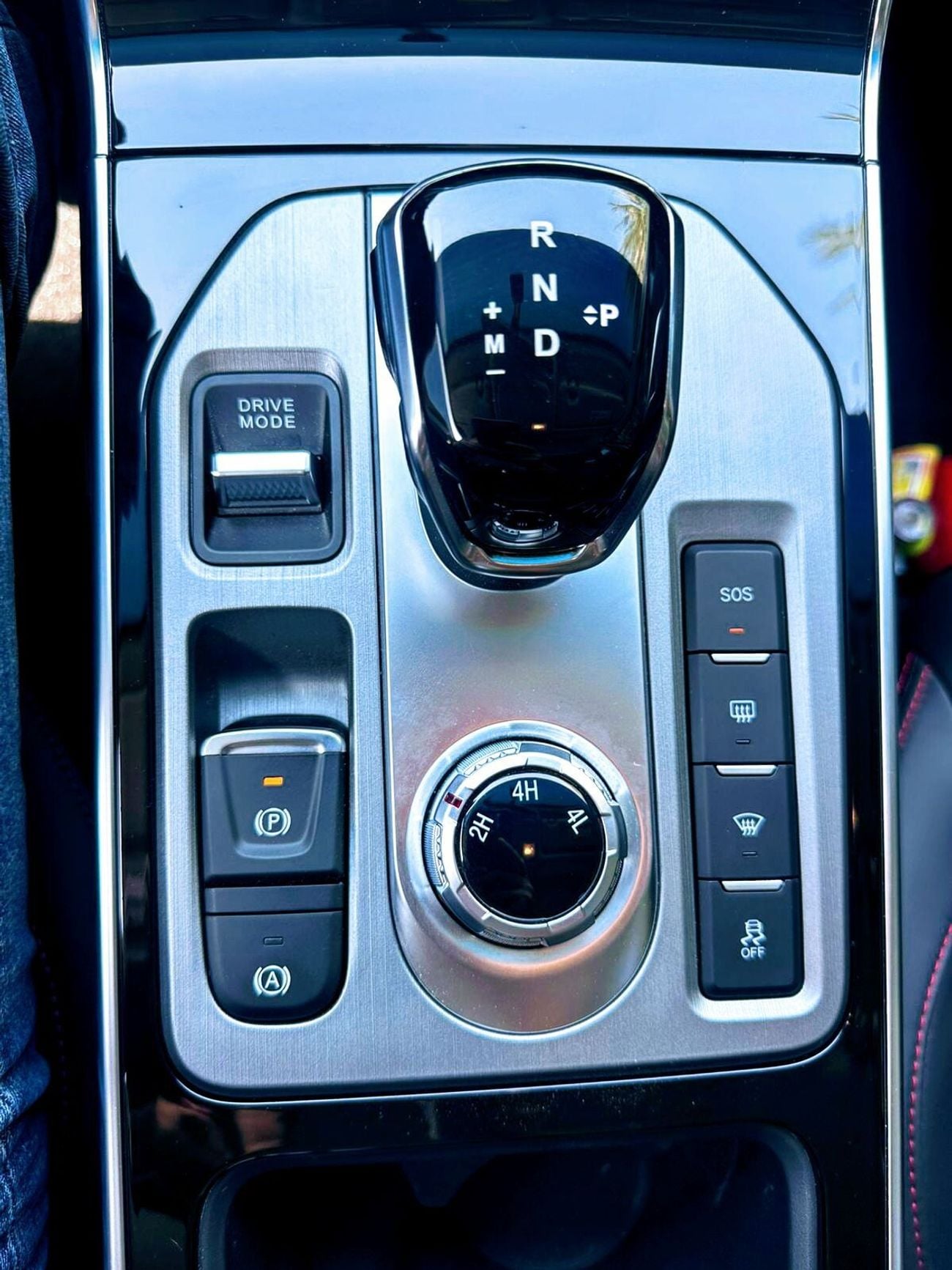 JAC T8 Full Option 2.0L 4WD