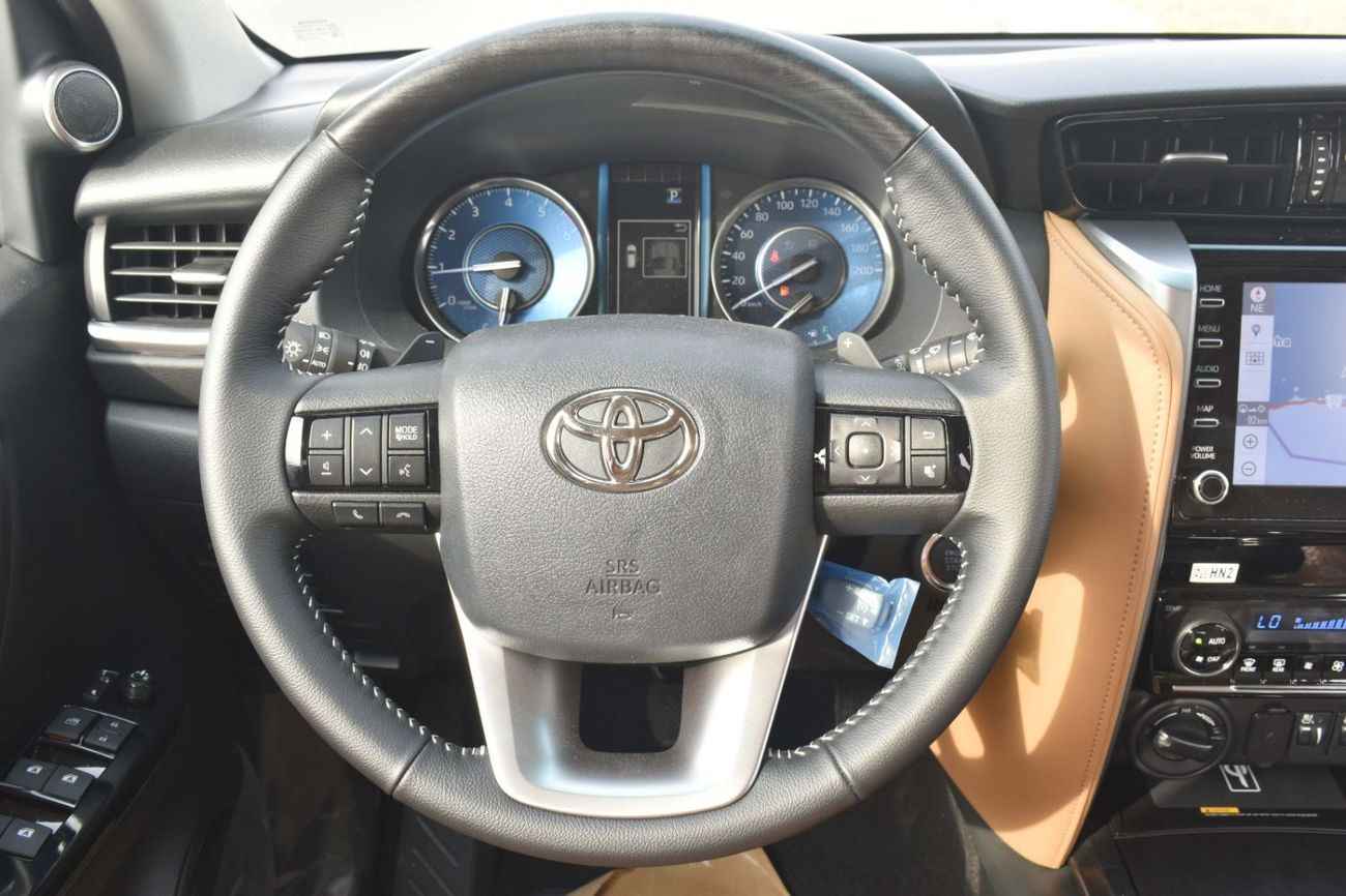 Toyota Fortuner NEW TOYOTA FORTUNER SR5 Plus 4.0L V6 MODEL 2025 GCC
