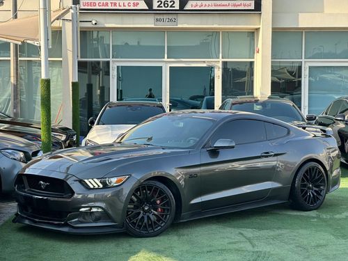 Ford Mustang GT PREMIUM