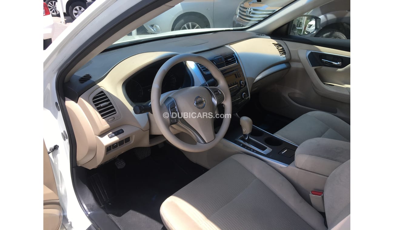 نيسان ألتيما نحن نقدم : * خدمات تمويل السيارات على البنوك * ضمان ممدد * خدمات التسجيل / التصدير