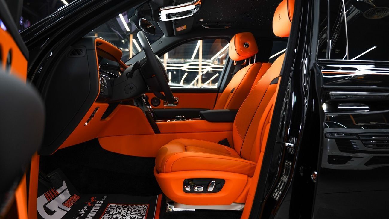 Rolls-Royce Cullinan 2025 ROLLS ROYCE CULLINAN | BLACK BADGE | | FULL OPTION