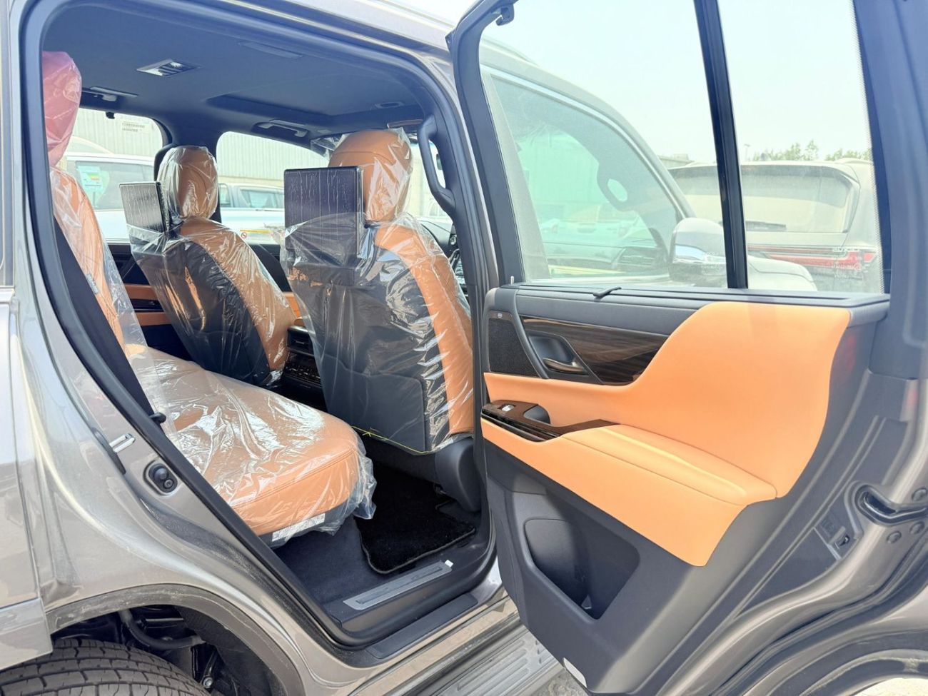 Lexus LX 700h Signature