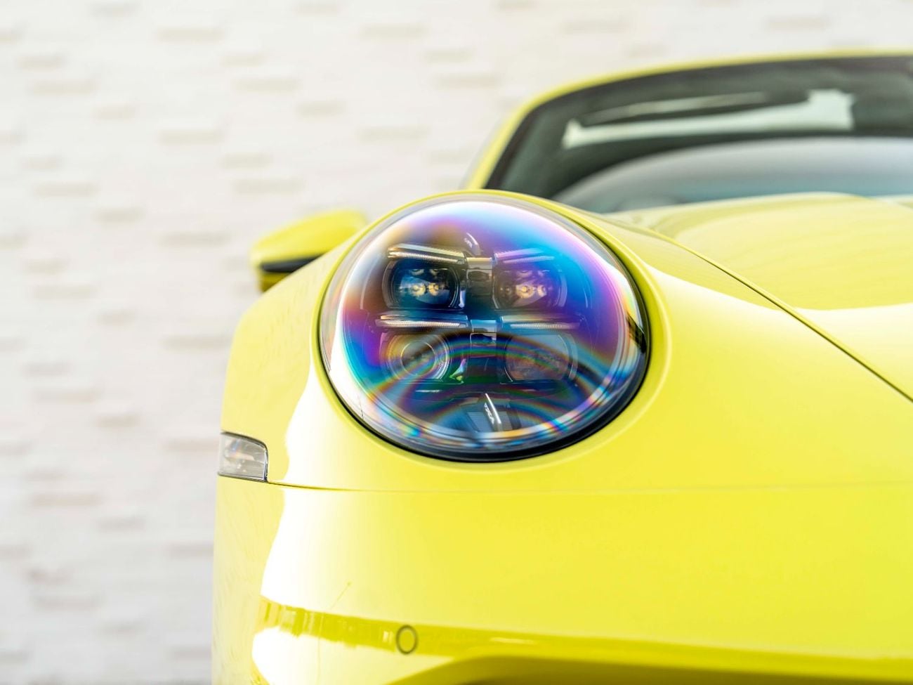Porsche 911 Targa 4GTS 3.0L (450 HP)