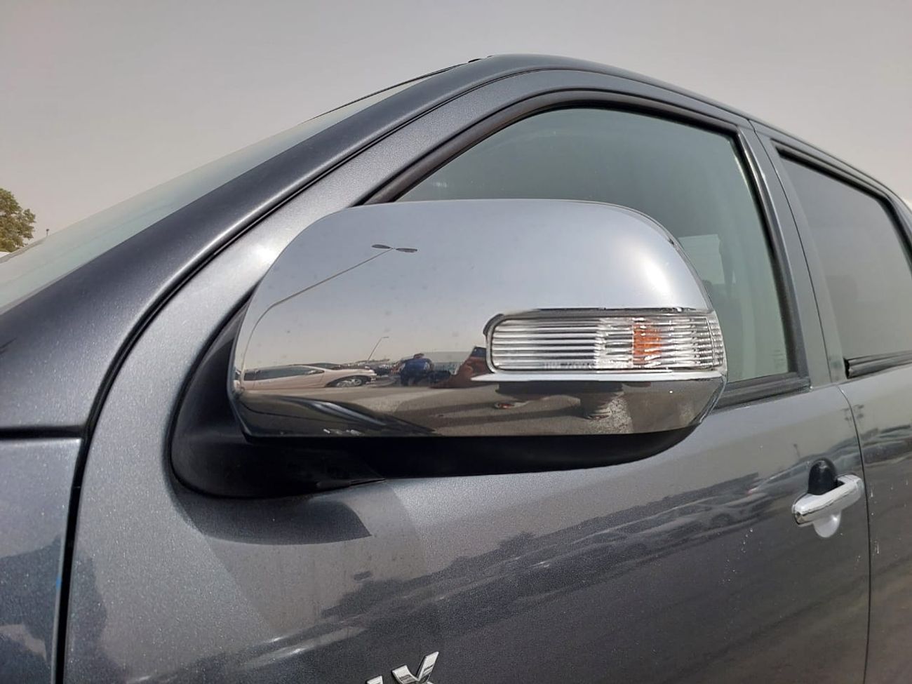 Toyota Hilux TOYOTA HILUX PICKUP RHD 2014 MODEL 3.0 L DIESEL AUTOMATIC(PM49778)