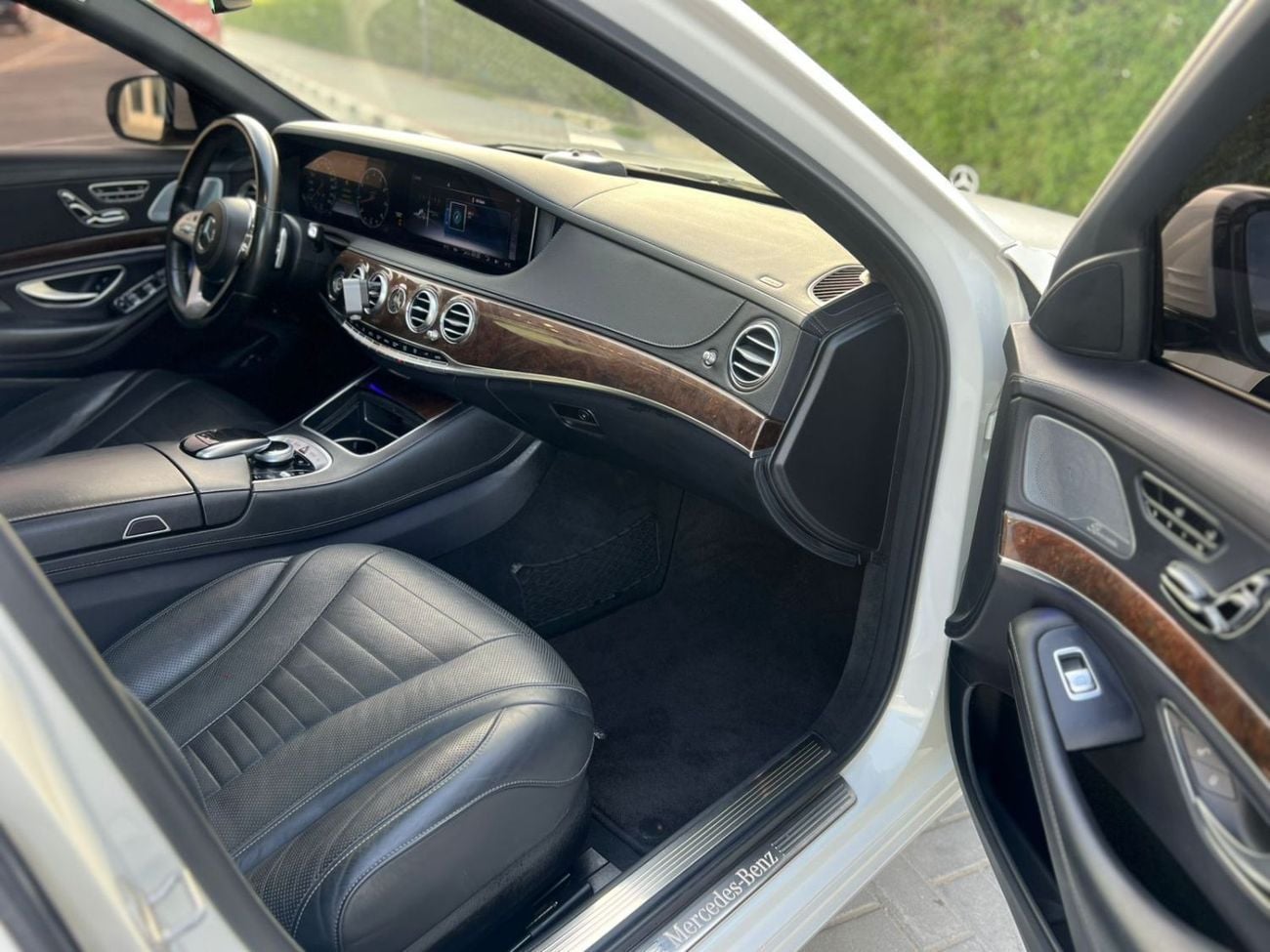 Mercedes Benz S400  2020 Mercedes Benz S400 Class 3.0L V6 Twin Turbo Japanese Specs Full Option - 360* CAM HUD - Full Pa