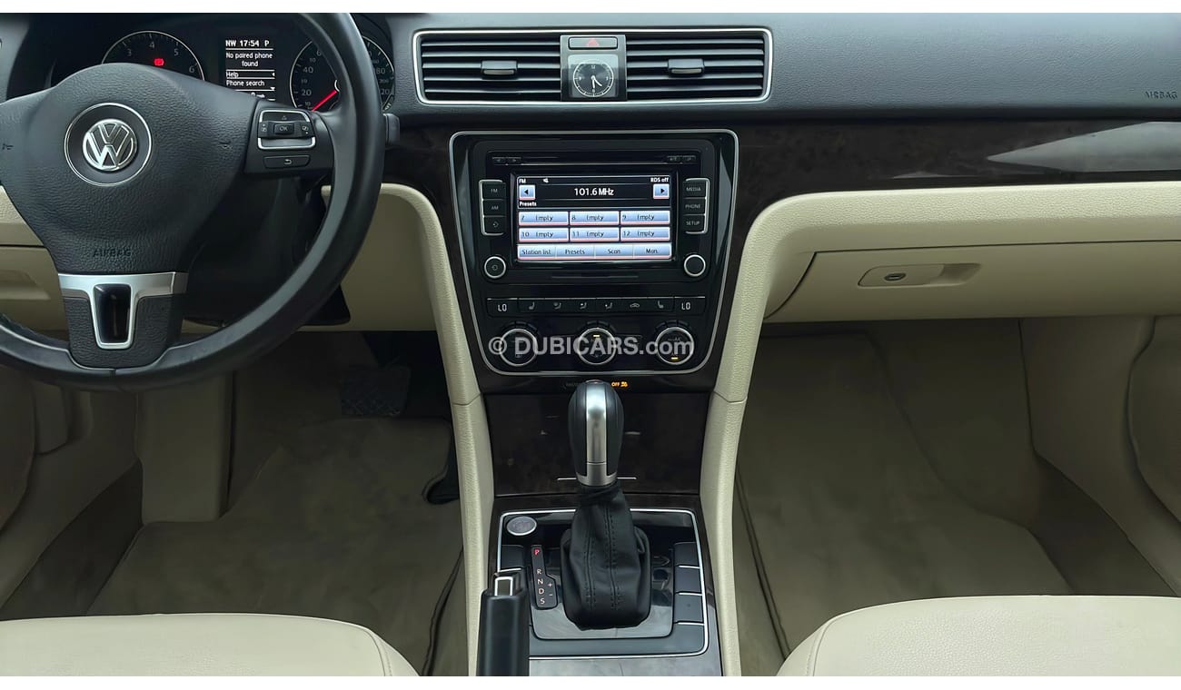 فولكس واجن باسات R LINE 2.5 | +مع الضمان | كمان تم فحص ١٥٠