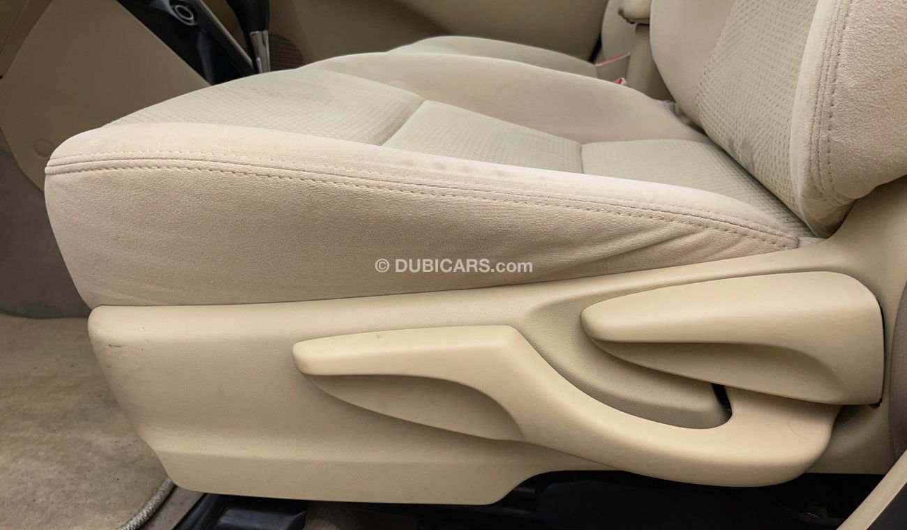 تويوتا يارس SE 1.5 | بدون دفعة مقدمة | اختبار قيادة مجاني للمنزل