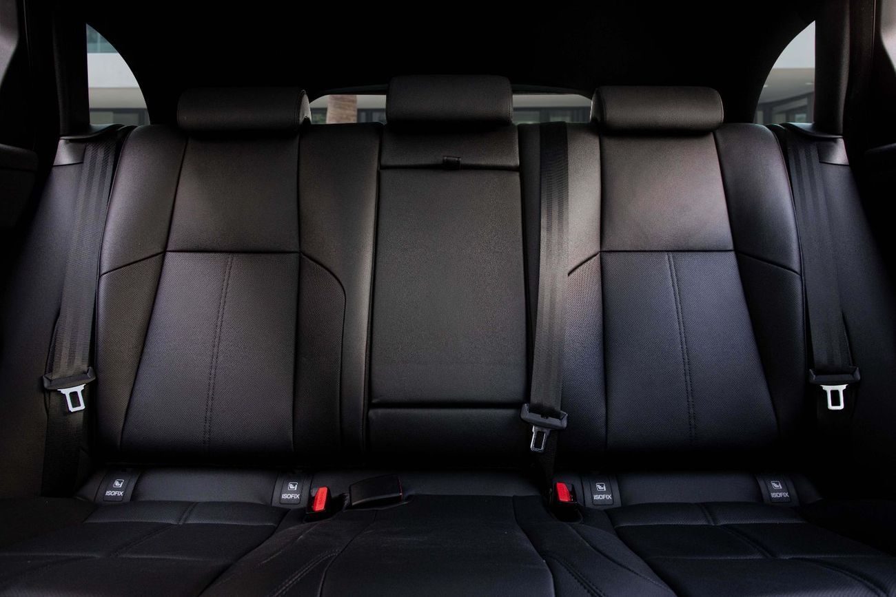 لاند روفر رينج روفر فيلار P250 R-Dynamic | 6,071 P.M  | 0% Downpayment | WARRANTY!