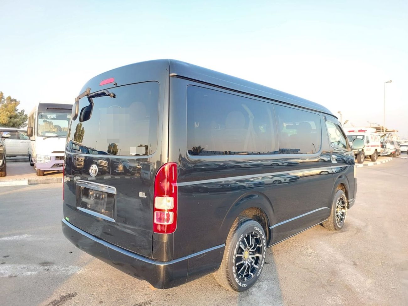 Toyota Hiace TOYOTA HIACE WAGON VAN RHD 2008 MODEL 2.7 L PETROL AUTOMATIC(PM07307)