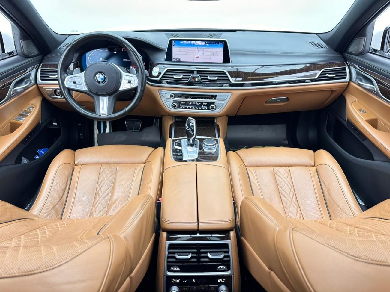 بي أم دبليو 730Li 2021 BMW 730Li M-Sport M-Kit, 1 Year Warranty Unlimited Km, Full Service History, GCC