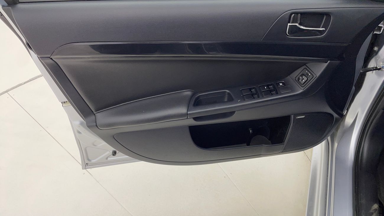 ميتسوبيشي لانسر GLS MID 1.6 | بدون دفعة مقدمة | اختبار قيادة مجاني للمنزل