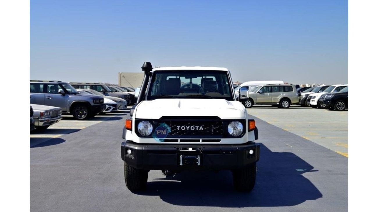 تويوتا لاند كروزر بيك آب 79 Double Cab 4.0L Petrol