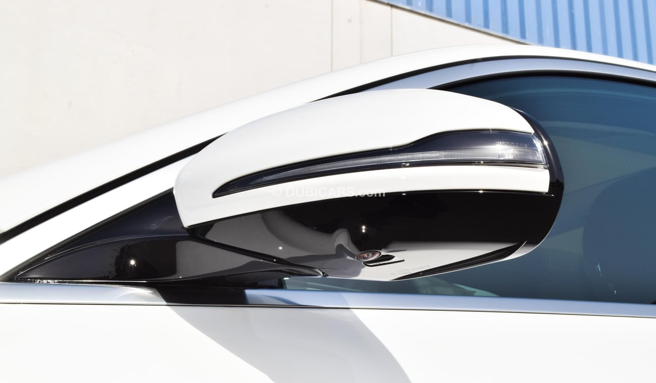 مرسيدس بنز E200 | 2022 | Night Package