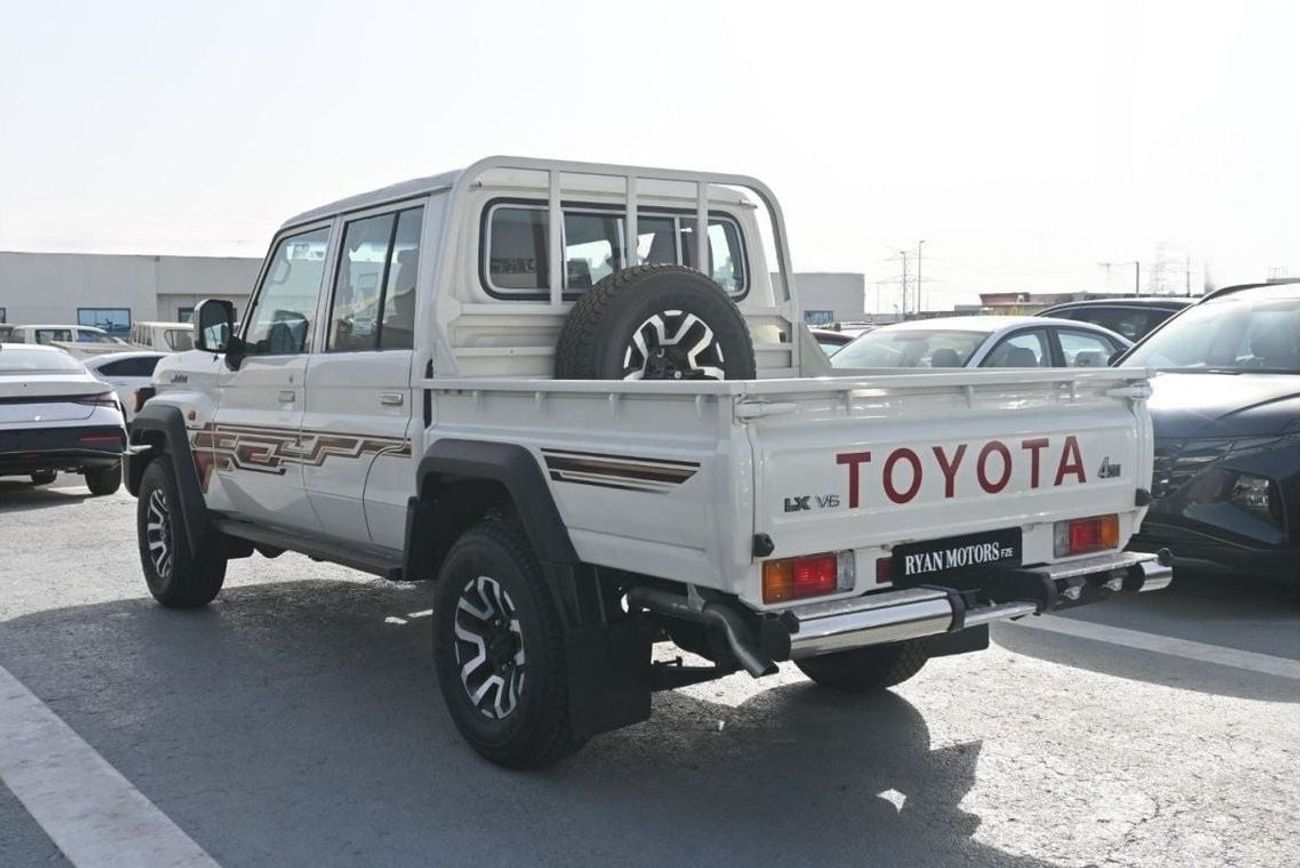 تويوتا لاند كروزر بيك آب Toyota Land Cruiser Pickup  4.0L V6, Petrol, 4WD, Model 2025, Color White (Export Price)
