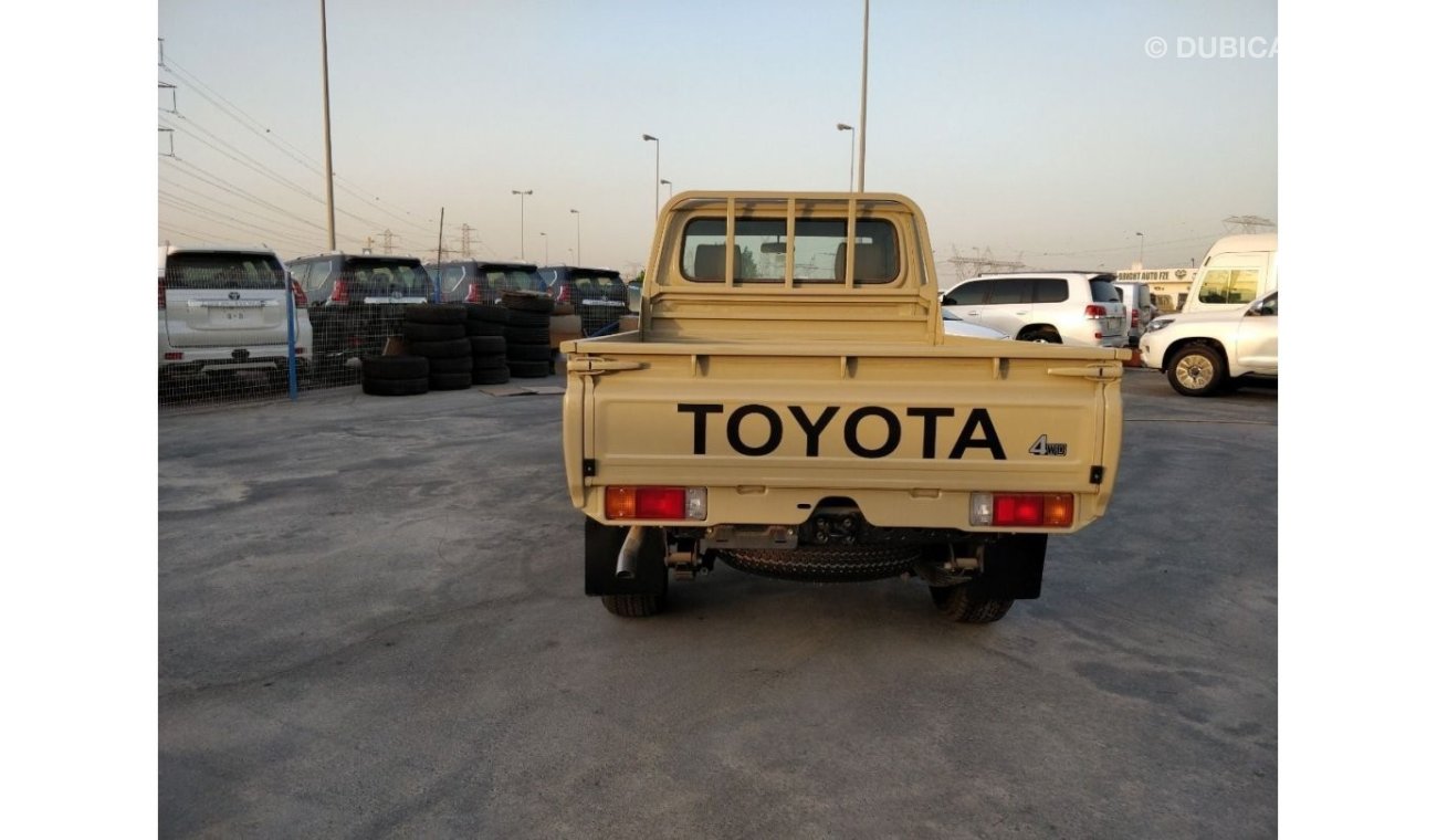 Toyota Land Cruiser Pick Up LAND CRUISER PICK UP 4.0L MANUAL TRANSMISSION