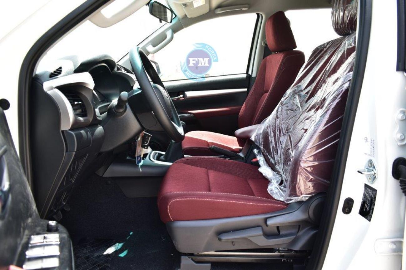 Toyota Hilux Double Cab GLX 2.7L 4WD 5 Seater Manual