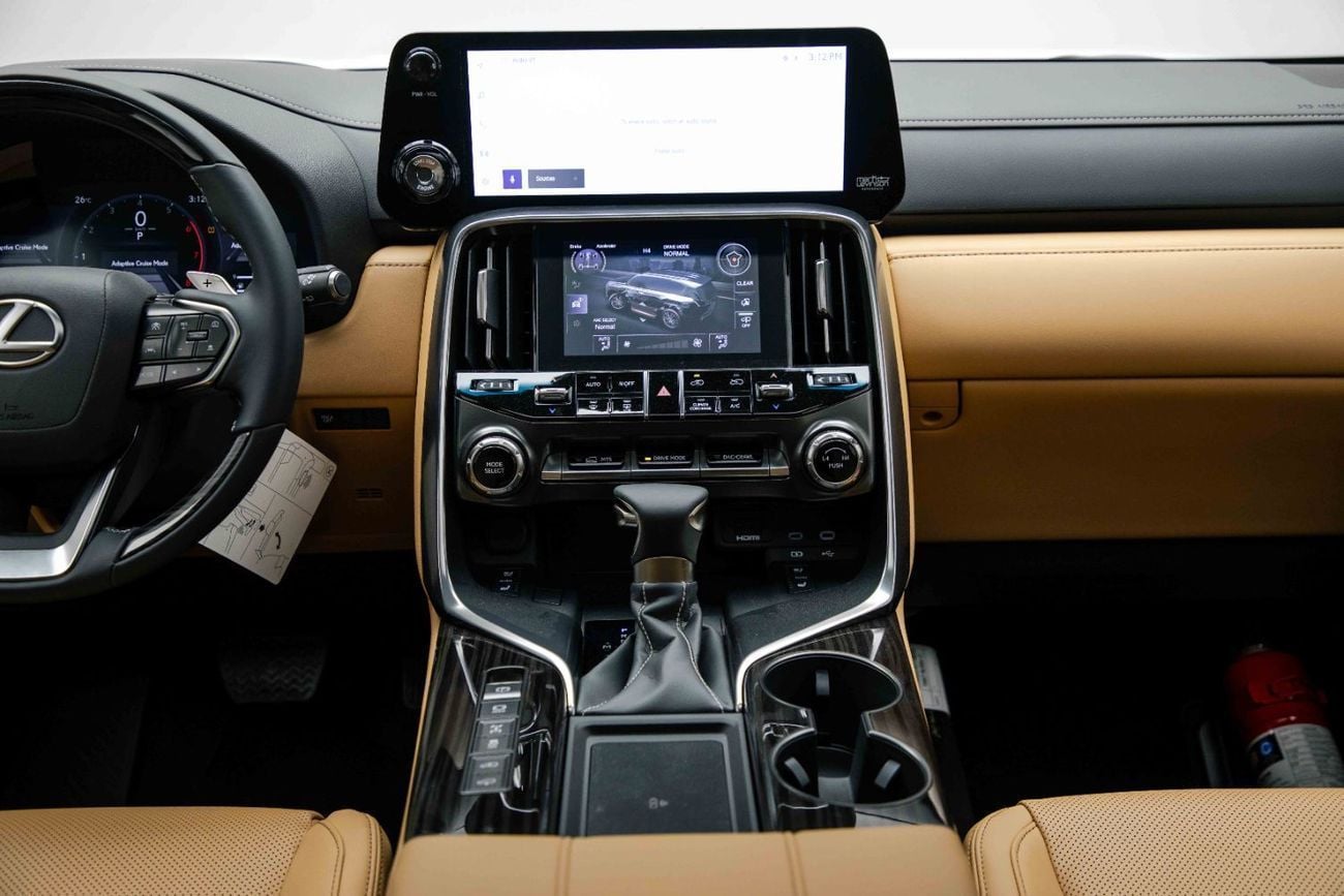 Lexus LX 600 Signature 3.5L - Sonic Quartz Inside Beige | Export Only