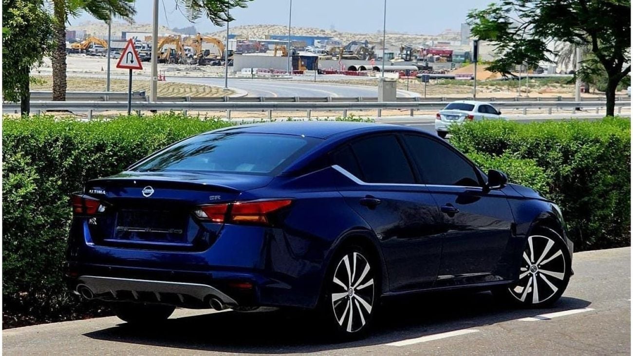 Nissan Altima Sport 2020 2.5SR GCC (940/-MONTHLY)