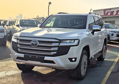 Toyota Land Cruiser VX Toyota land cruiser Vx 3.5l turbo 4*4 A/T  white /black Color 2026