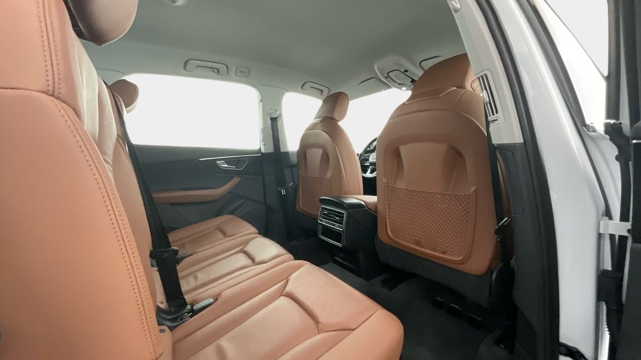 أودي Q7 55 TFSI quattro S-Line | upto AED 20,000 Ramadan Discount | شامل الضمان | 0 ﺪﻔﻋﺓ ﺃﻮﻟﻯ