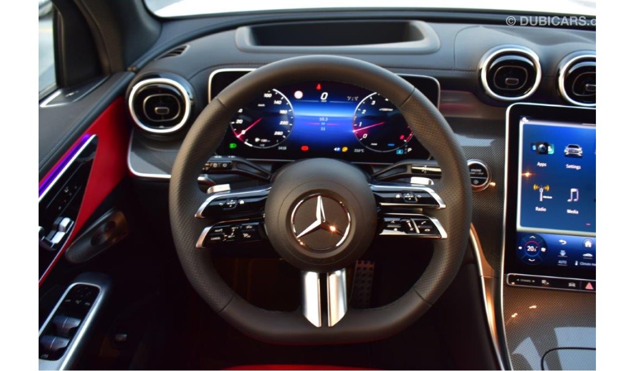 مرسيدس بنز GLC 200 AMG 2.0L Automatic