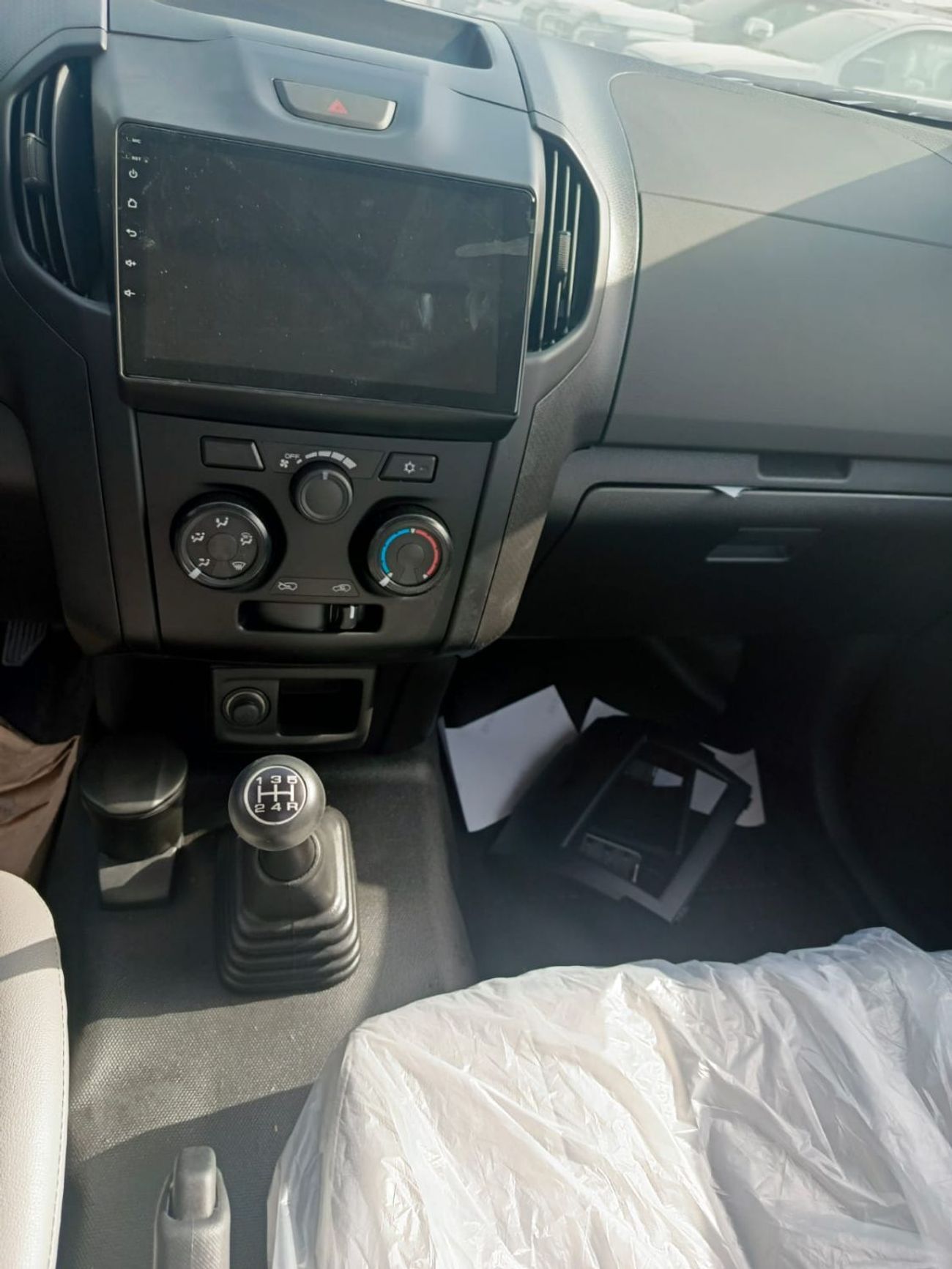 إيسوزو D ماكس ISUZU DMAX PICK UP , 2.5L DIESEL ENGINE , SINGLE CAB , MODEL 2026