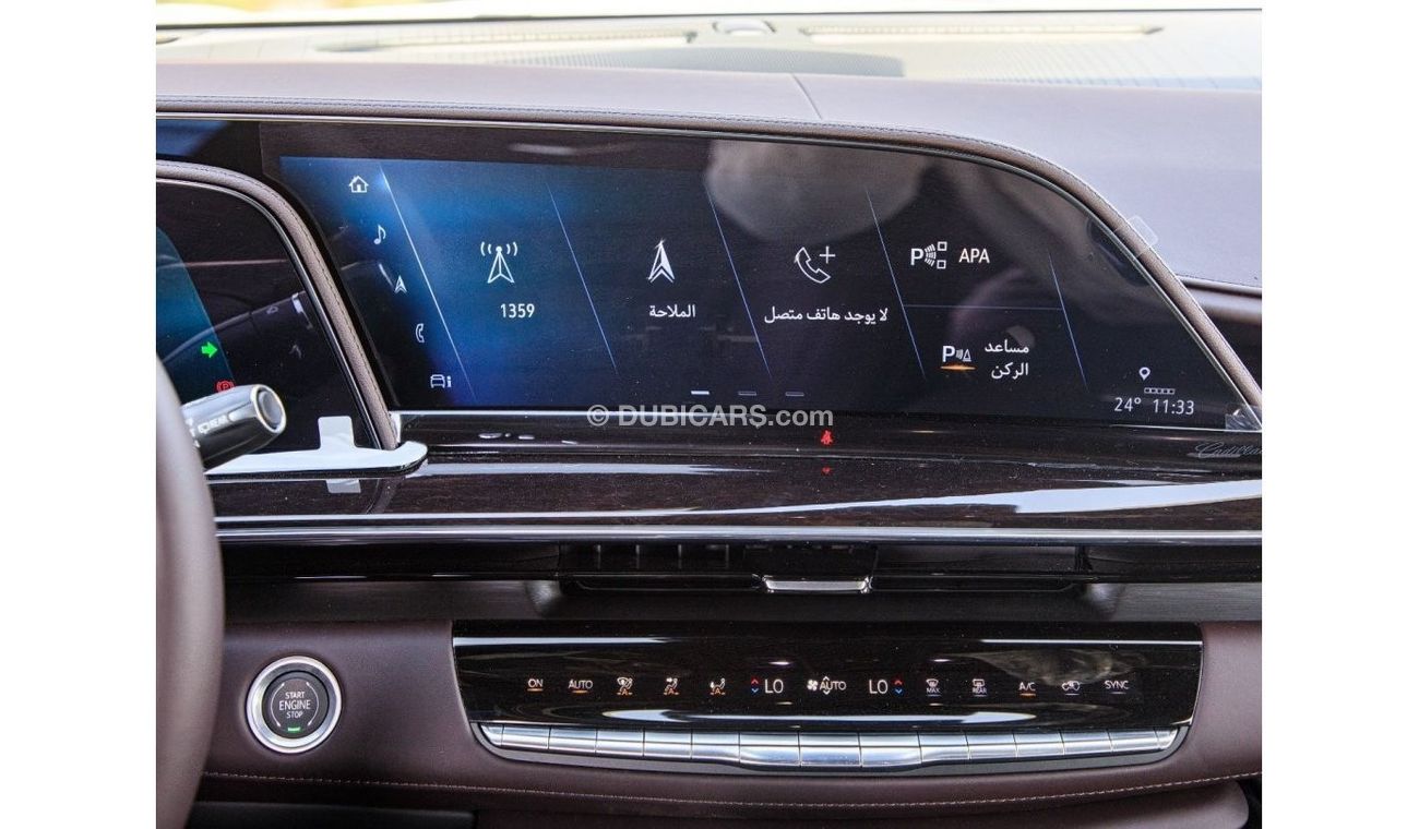 Cadillac Escalade 4WD LUXURY PLATINUM TV + 36 SPEAKER/GCC. Local Registration +10%