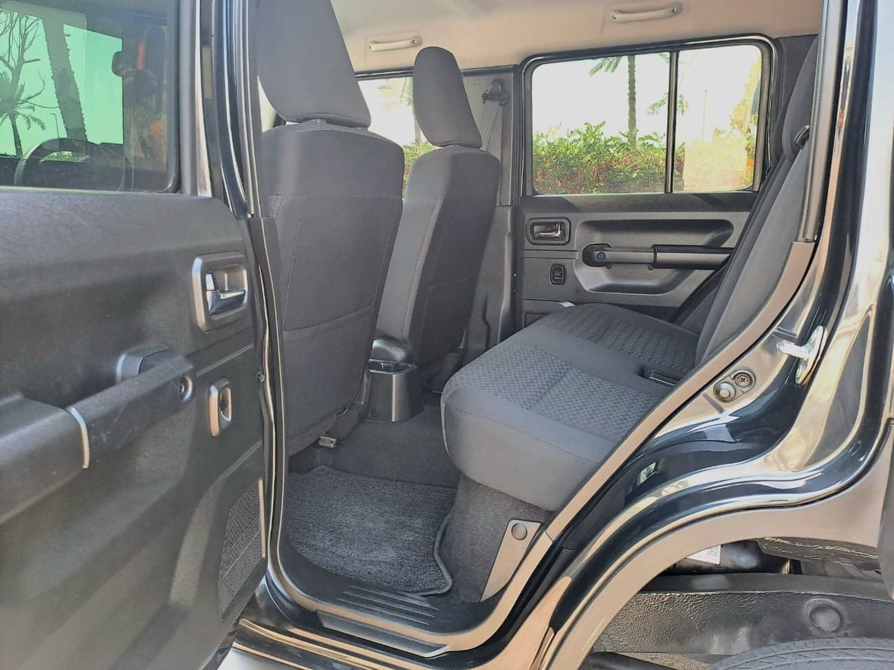 Suzuki Jimny GLX 1.5L (5-Doors) 1057-MONTHLY | 1.5 L | 4WD | GCC | CRUISE CONTROL I GPS I ACCIDENT FREE
