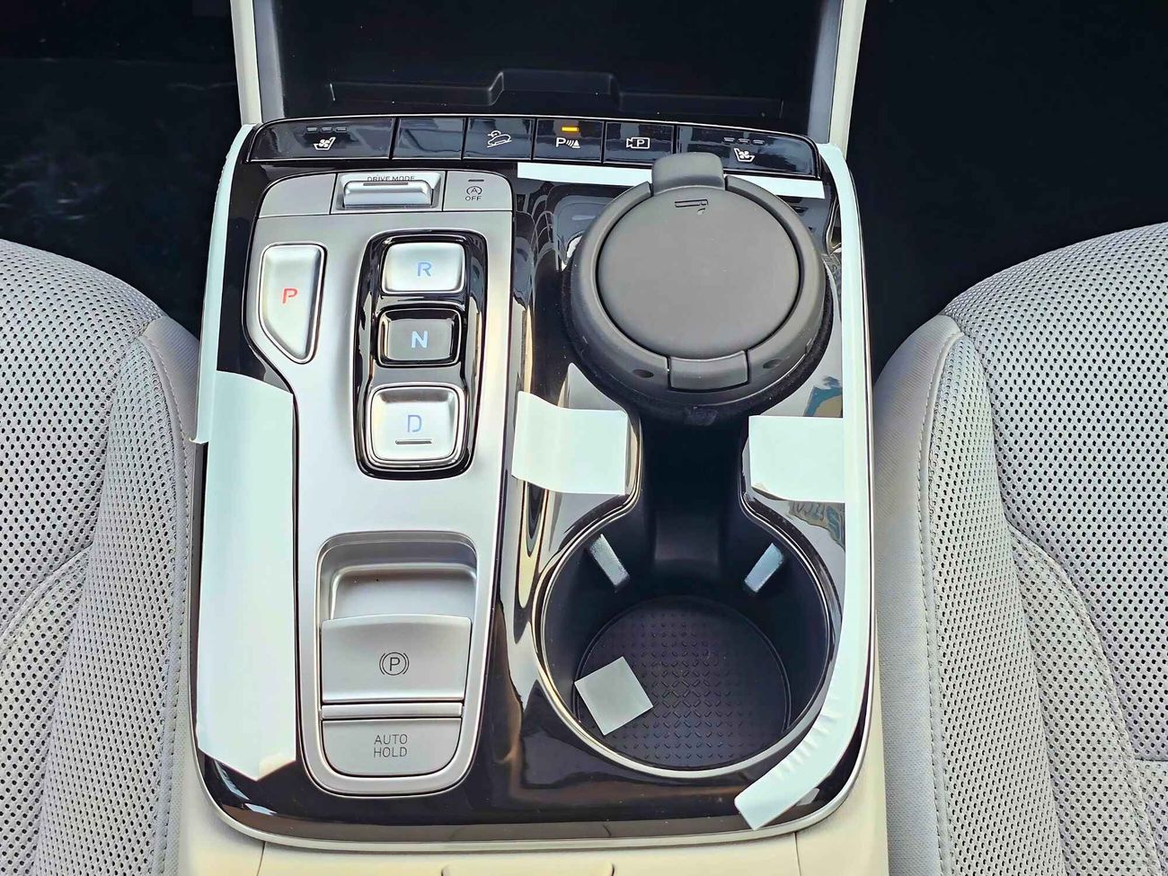 Hyundai Tucson 1.6T V4 PETROL | DRIVER POWER SEATS WITH PANORAMIC ROOF |  FULL OPTION (CODE# 68026)