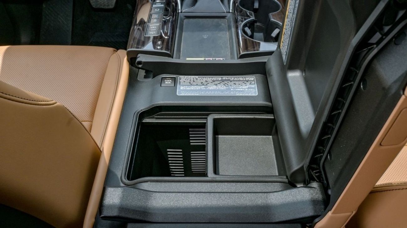 Lexus LX 600 Lexus LX 600 Signature, 3.5L Twin Turbo, V6, 2024 (Export)