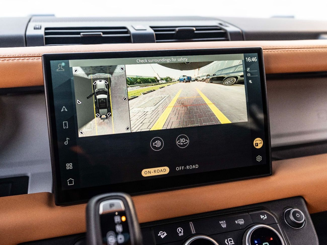 Land Rover Defender P400 110 SE 3.0L (5 Seater)