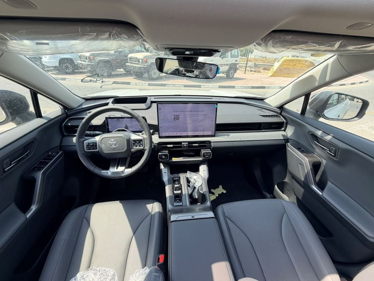 Toyota RAV4 GXR HEV 2.5L Hybrid Flagship AWD | Chinese Specifications | Brand New 0KM | Export Ready