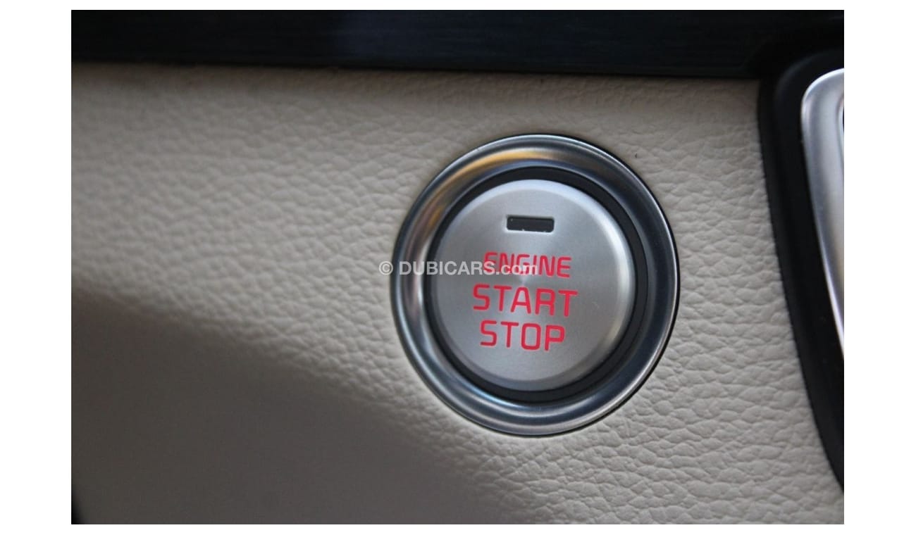 كيا كادنزا كيا كادينزا 2018 خليجي فل كامل بدون صبغ بدون حوادث نظيفه جدا من الداخل والخارج