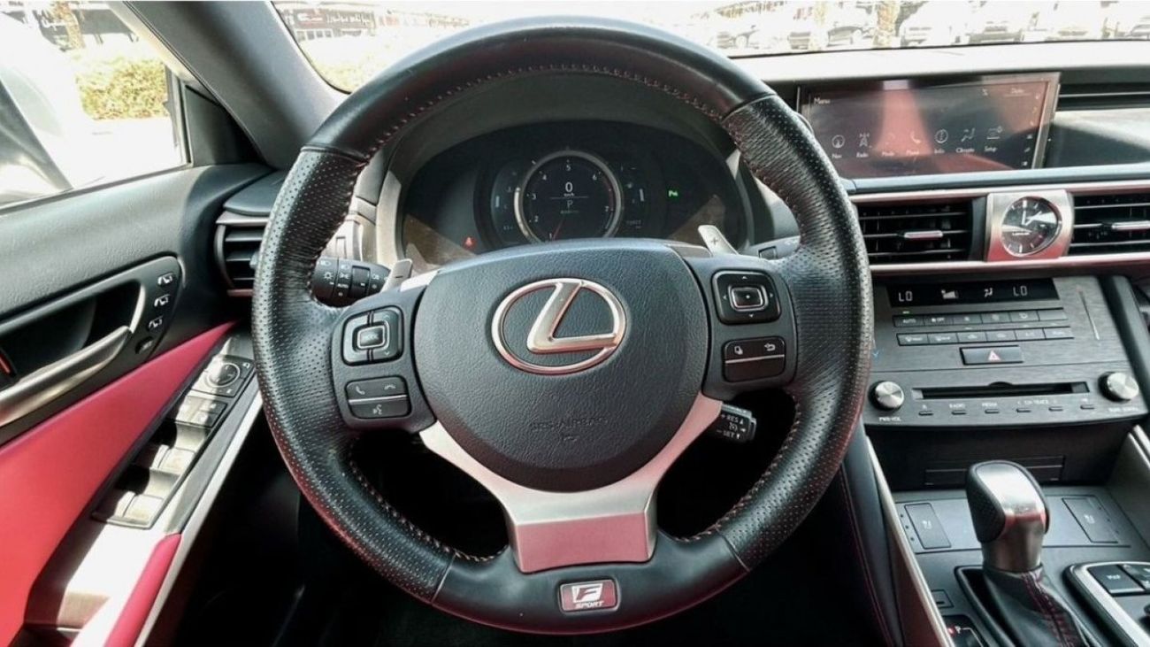 لكزس IS 300 LEXUS IS300 F SPORT 2020 GCC AL FUTTAIM LEXUS LOW MILEAGE SINGLE OWNER IN MINT CONDITION
