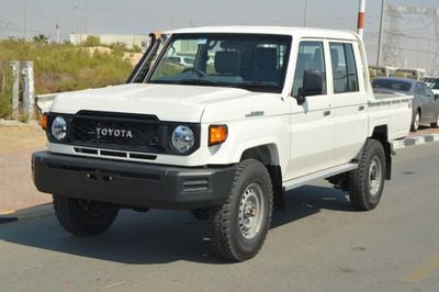 Toyota Land Cruiser Pick Up Toyota LC79 double cabin RHD diesel engine 4.2L white colour