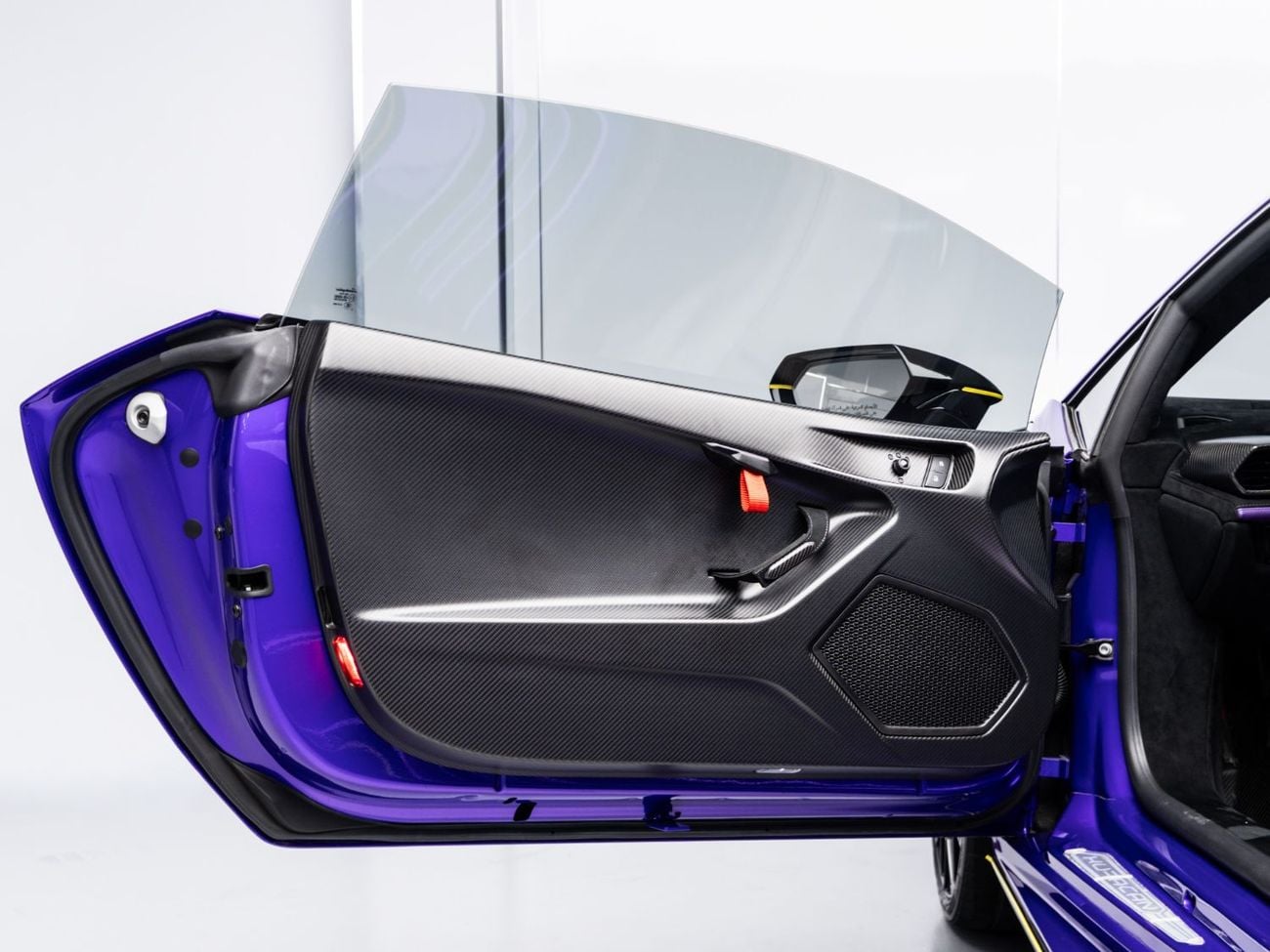 لامبورغيني هوراكان BUY NOW, PAY 2027 | THE BLACKLINE STANDARD | 2027 Lamborghini Warranty, Full Carbon, GCC