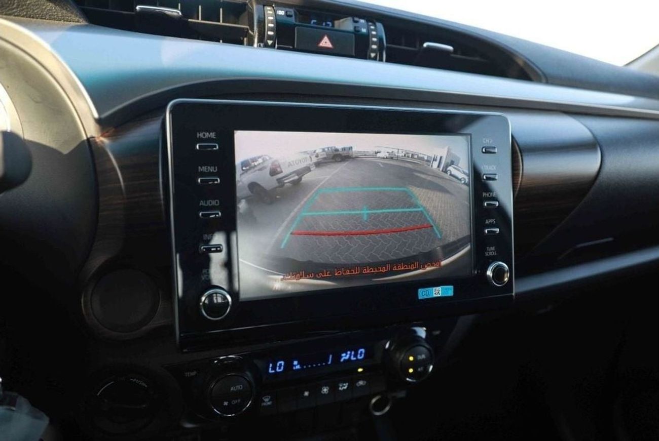 Toyota Hilux 2023 Toyota Hilux 4x4 DC 2.4 HI SR5 - Grey Mettalic inside Black | Export Only