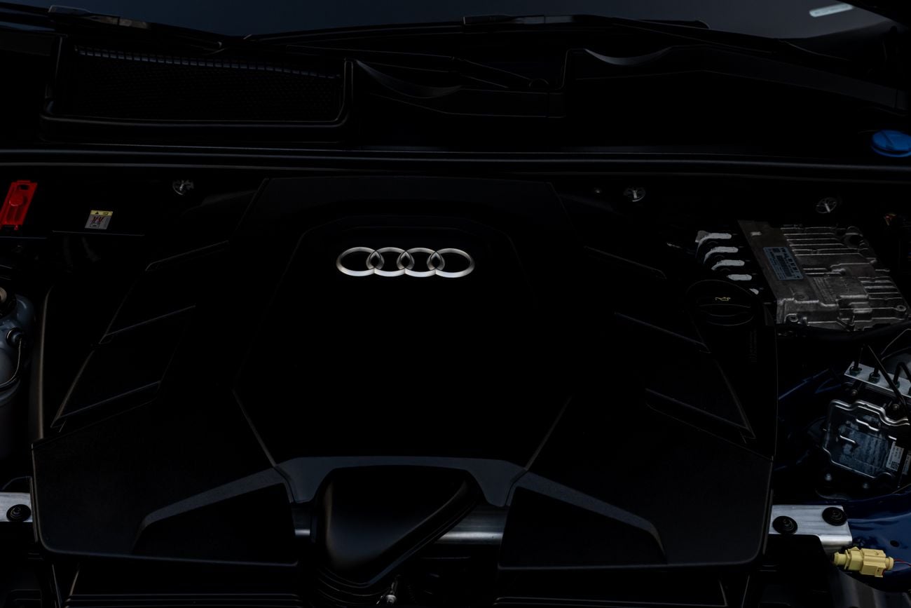 أودي Q7 Q7 S-Line | 5,582 P.M | 0% Downpayment | Audi Q7 S-Line Agency Warranty!