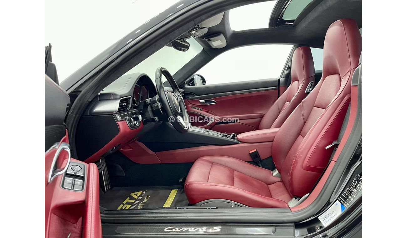 Porsche 911 2017 Porsche 911 Carrera S, ONE YEAR Porsche Warranty, Full Service History, GCC