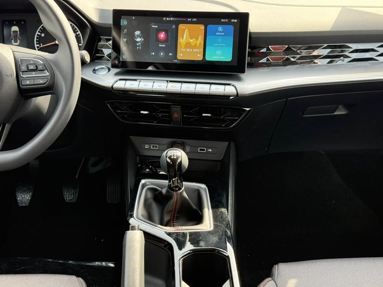 MG GT MG GT 1.5L Petrol MT 2025 Export Price @ 32,000 AED