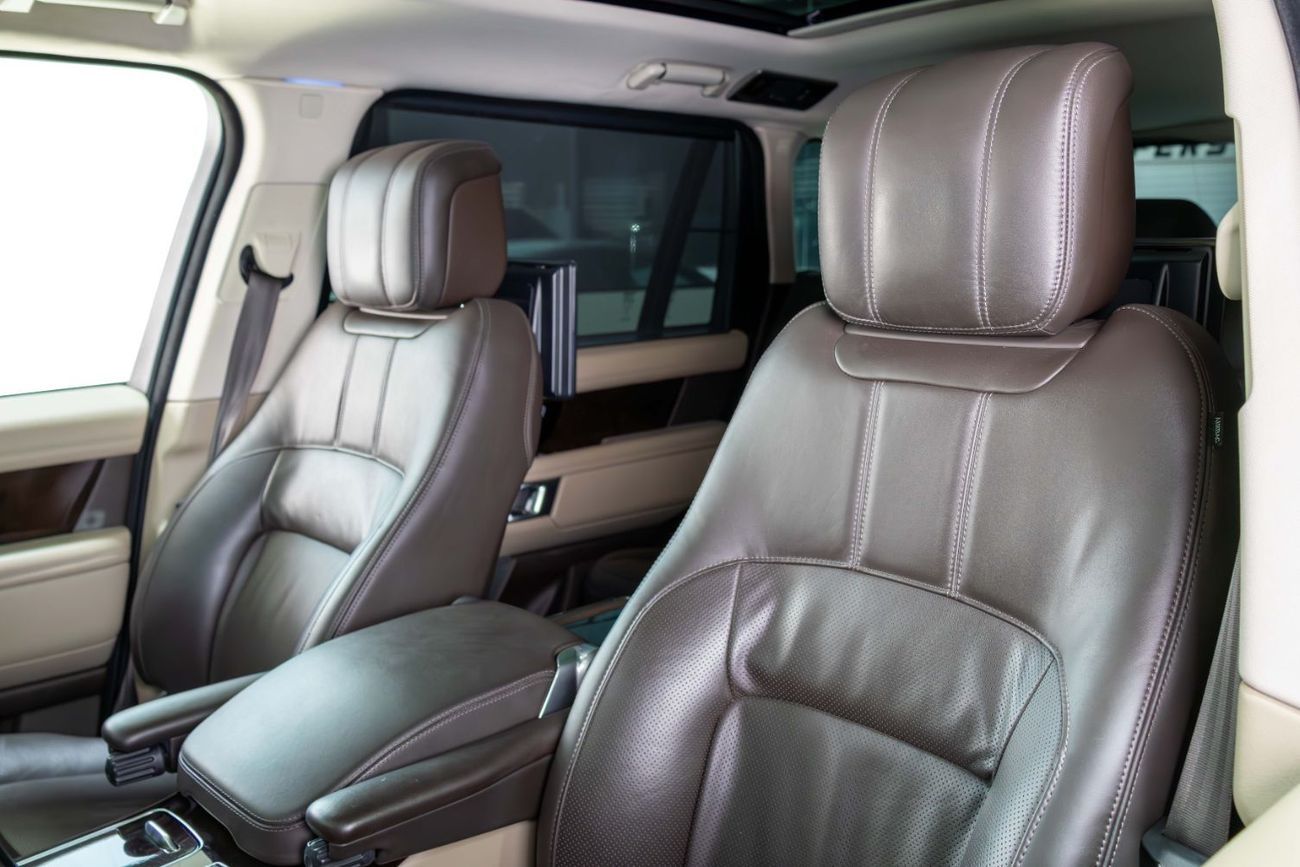 Land Rover Range Rover HSE 3.0L (380 HP) Long Wheel Base-GCC-SVO Kit-Full Service History Available-Under Warranty