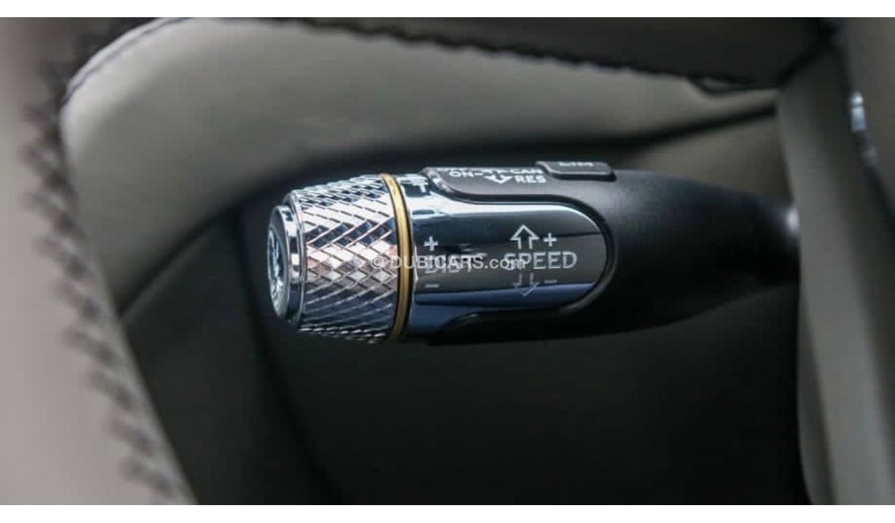 Bentley Flying Spur V8