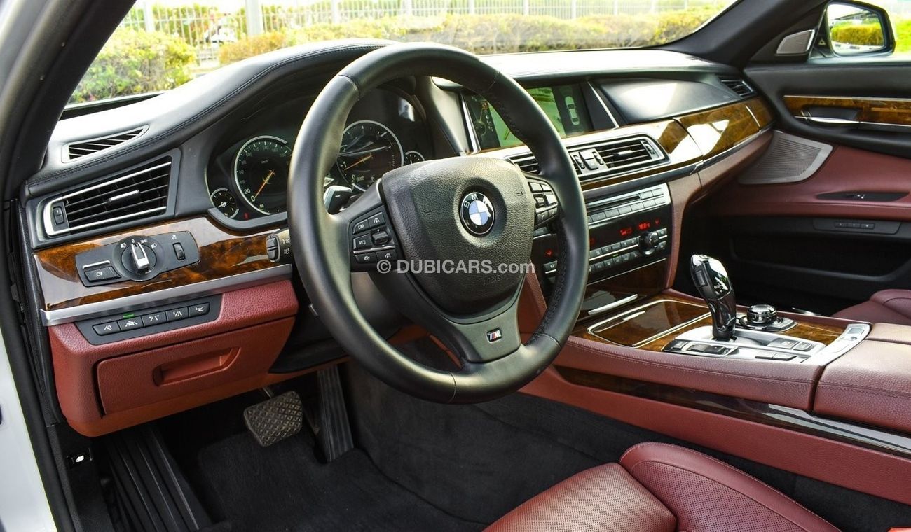 BMW 750Li M Sport BMW 750Li M Kit / 2013 / GCC / Under Warranty