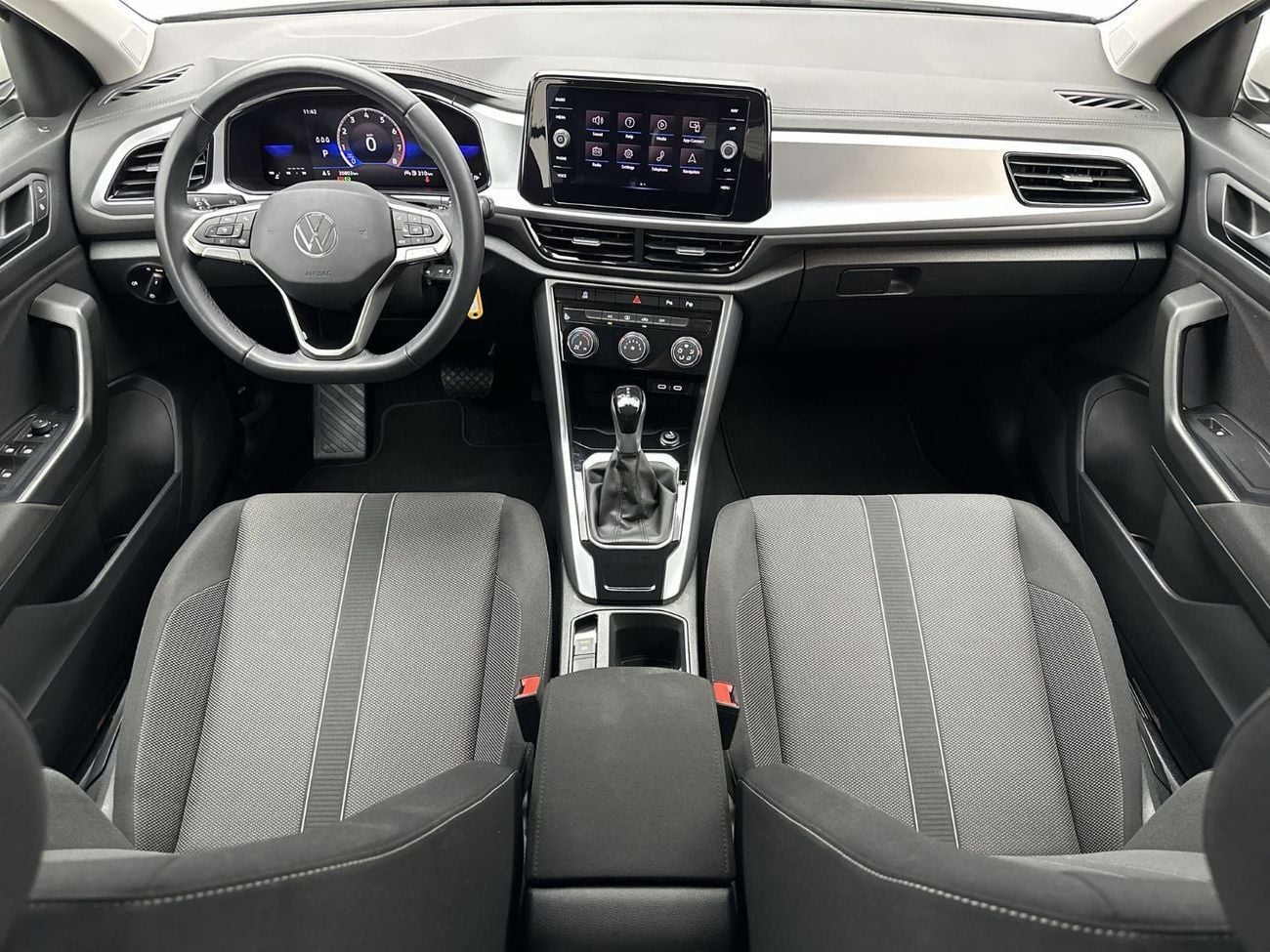 فولكس واجن T ROC Life 1.4L